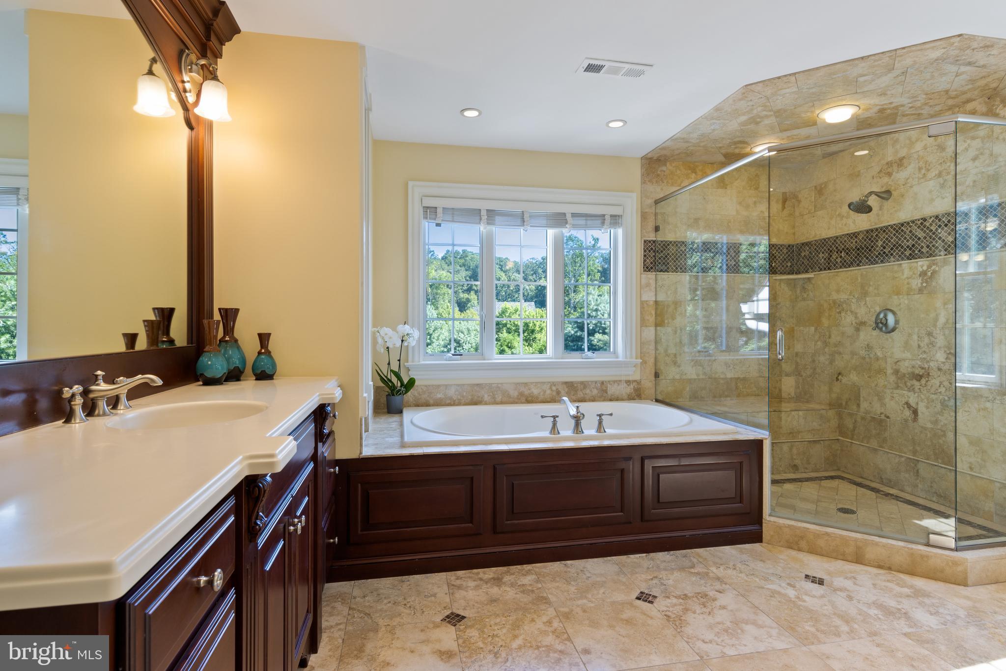 SAYBROOK - Residential