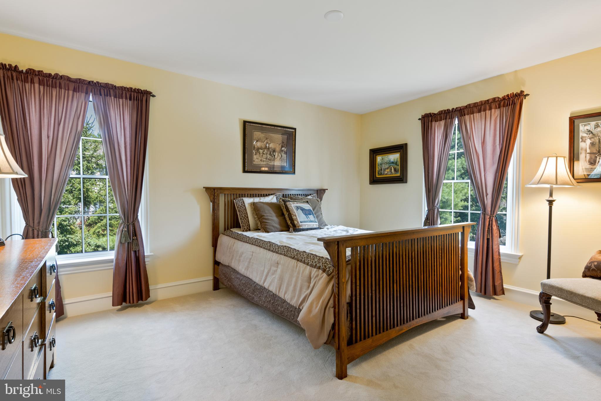 SAYBROOK - Residential