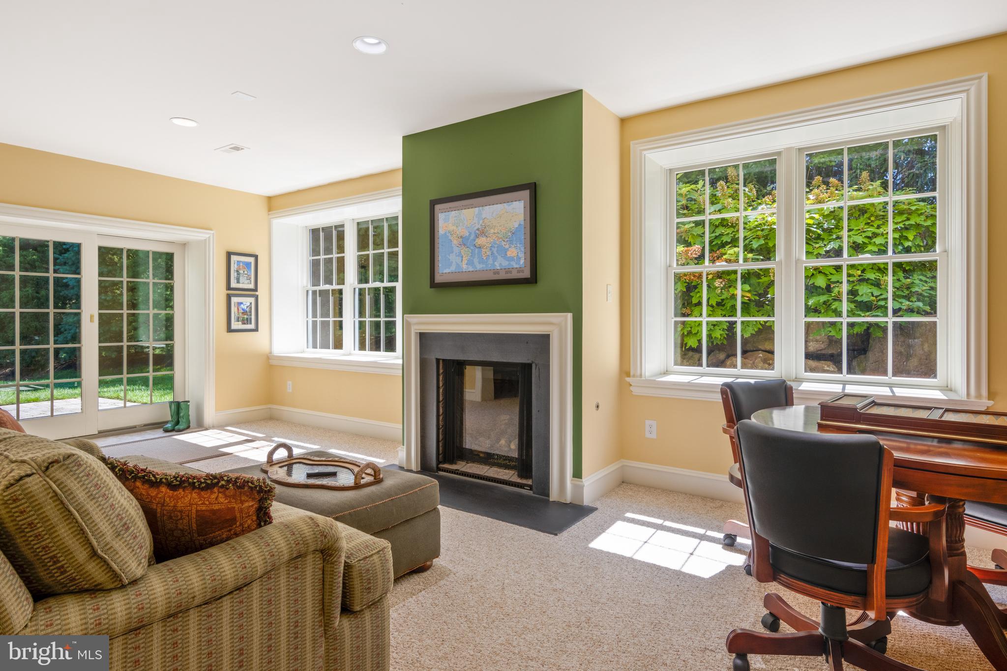 SAYBROOK - Residential