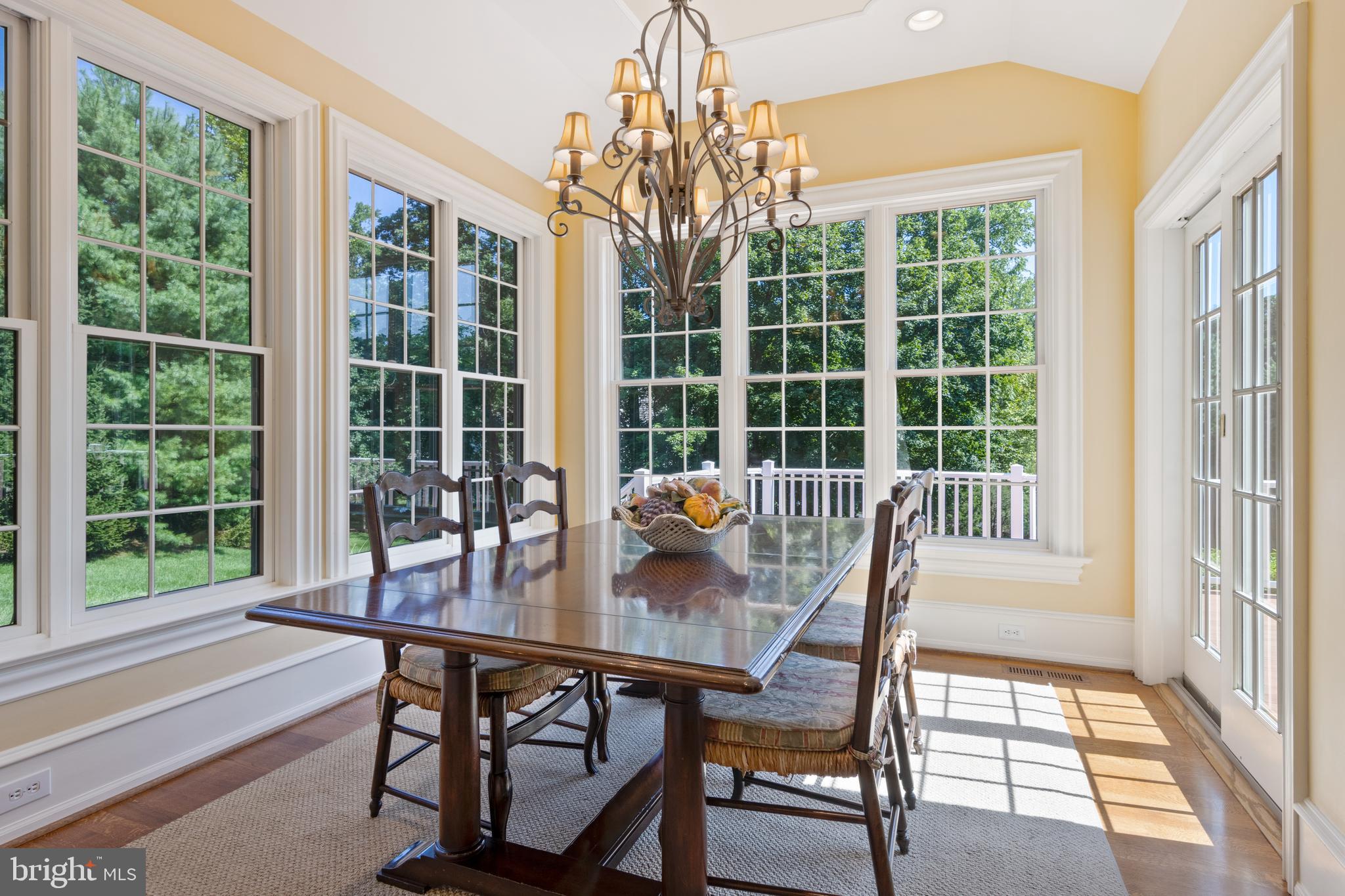 SAYBROOK - Residential