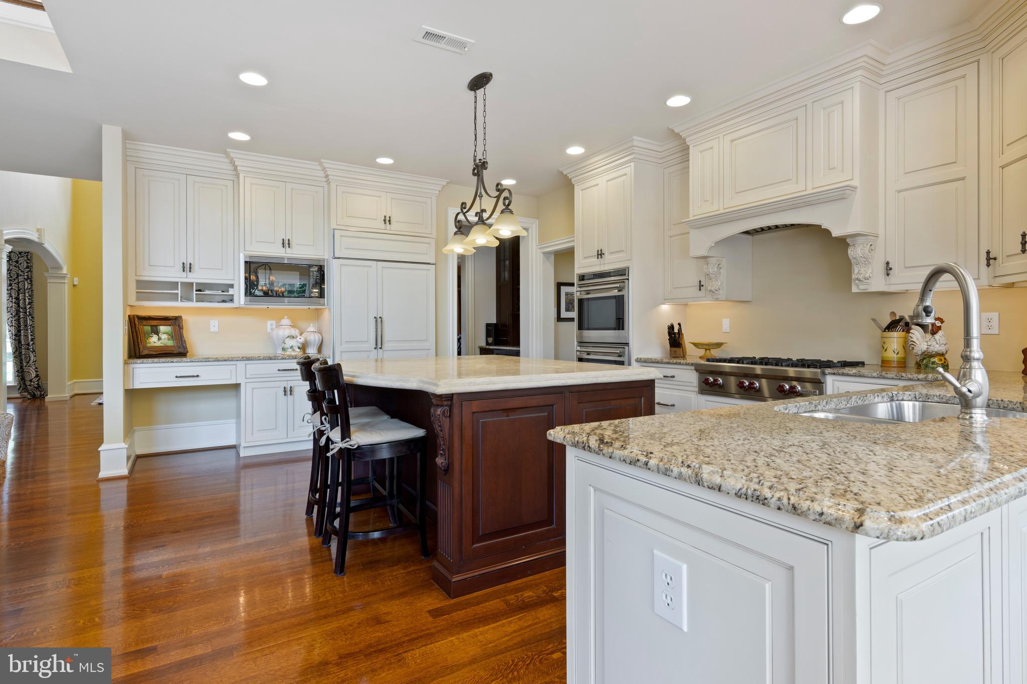 SAYBROOK - Residential