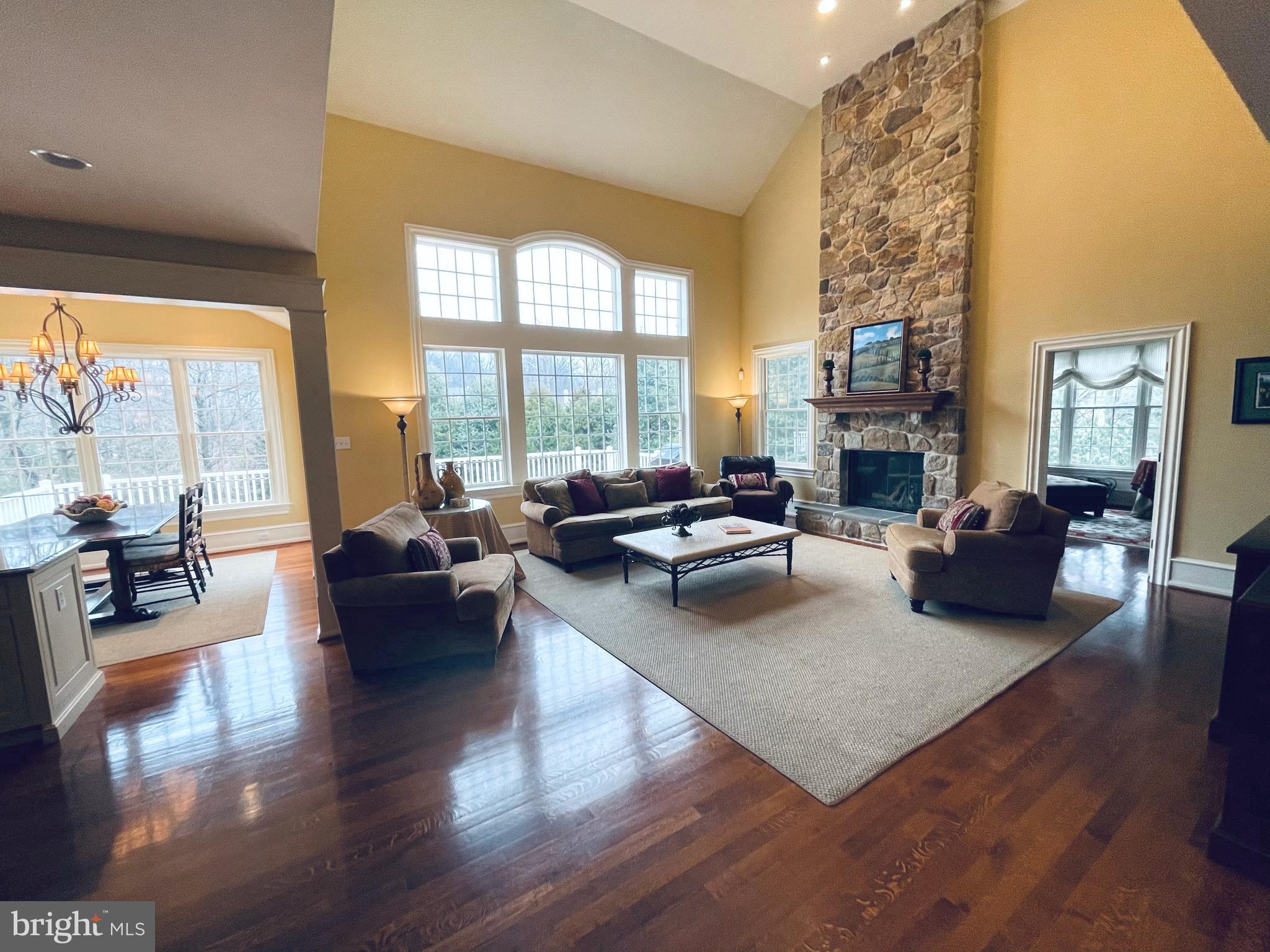 SAYBROOK - Residential