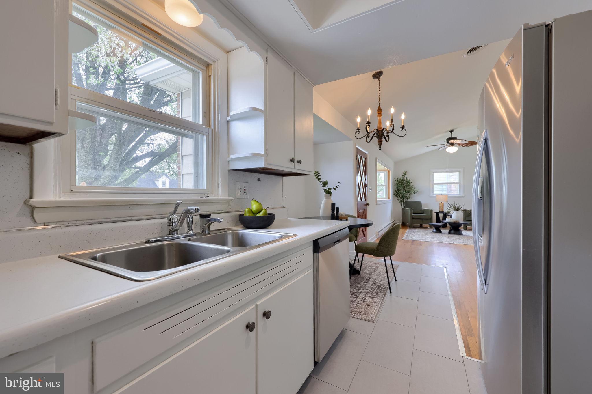 322 PLEASANT VIEW AVENUE