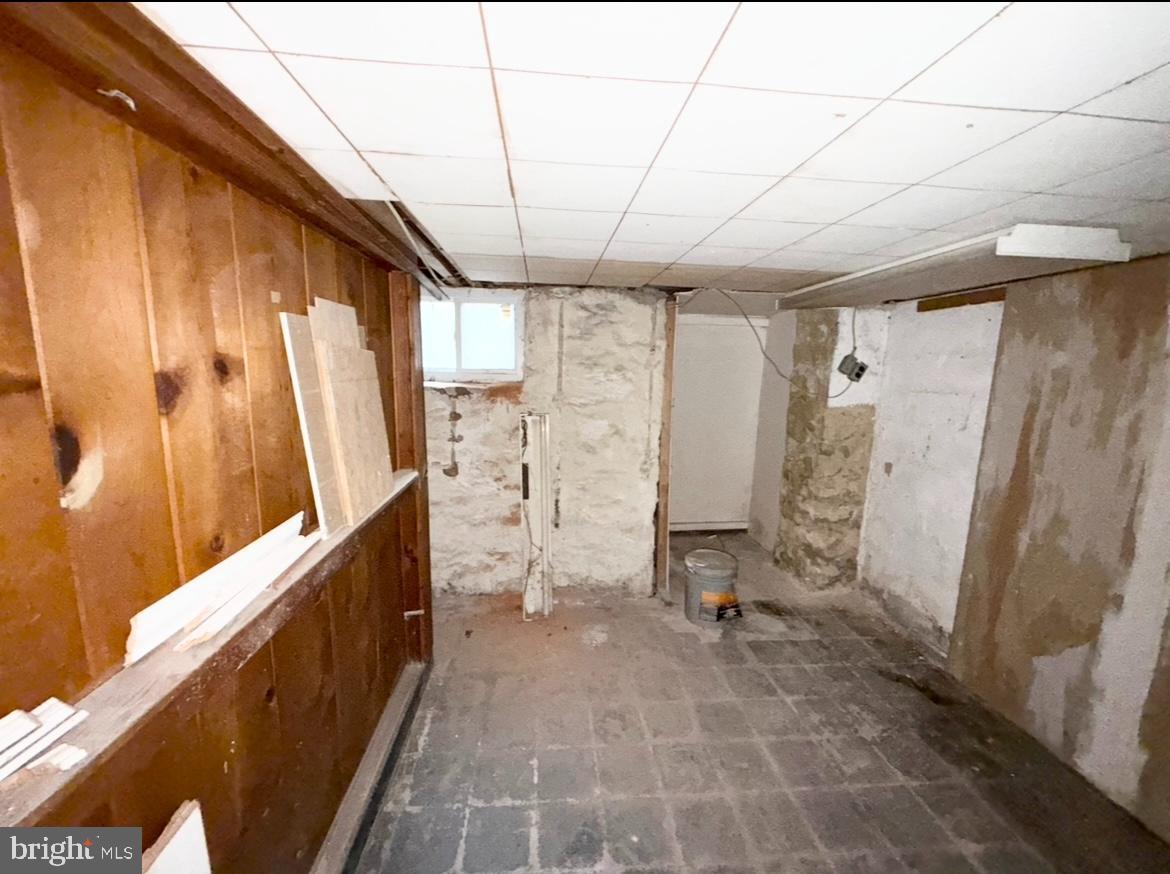 FRANKFORD - Residential