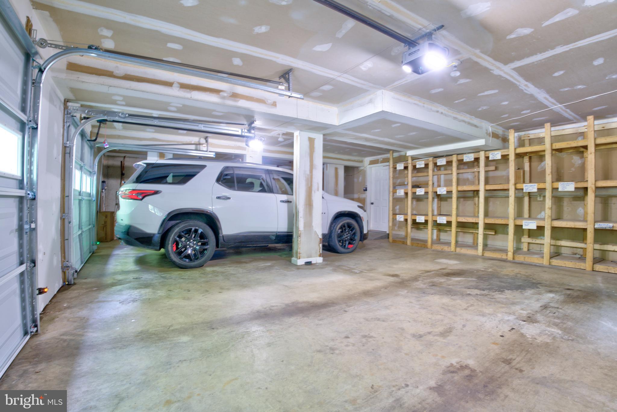 CLIFTON HUNT - Residential