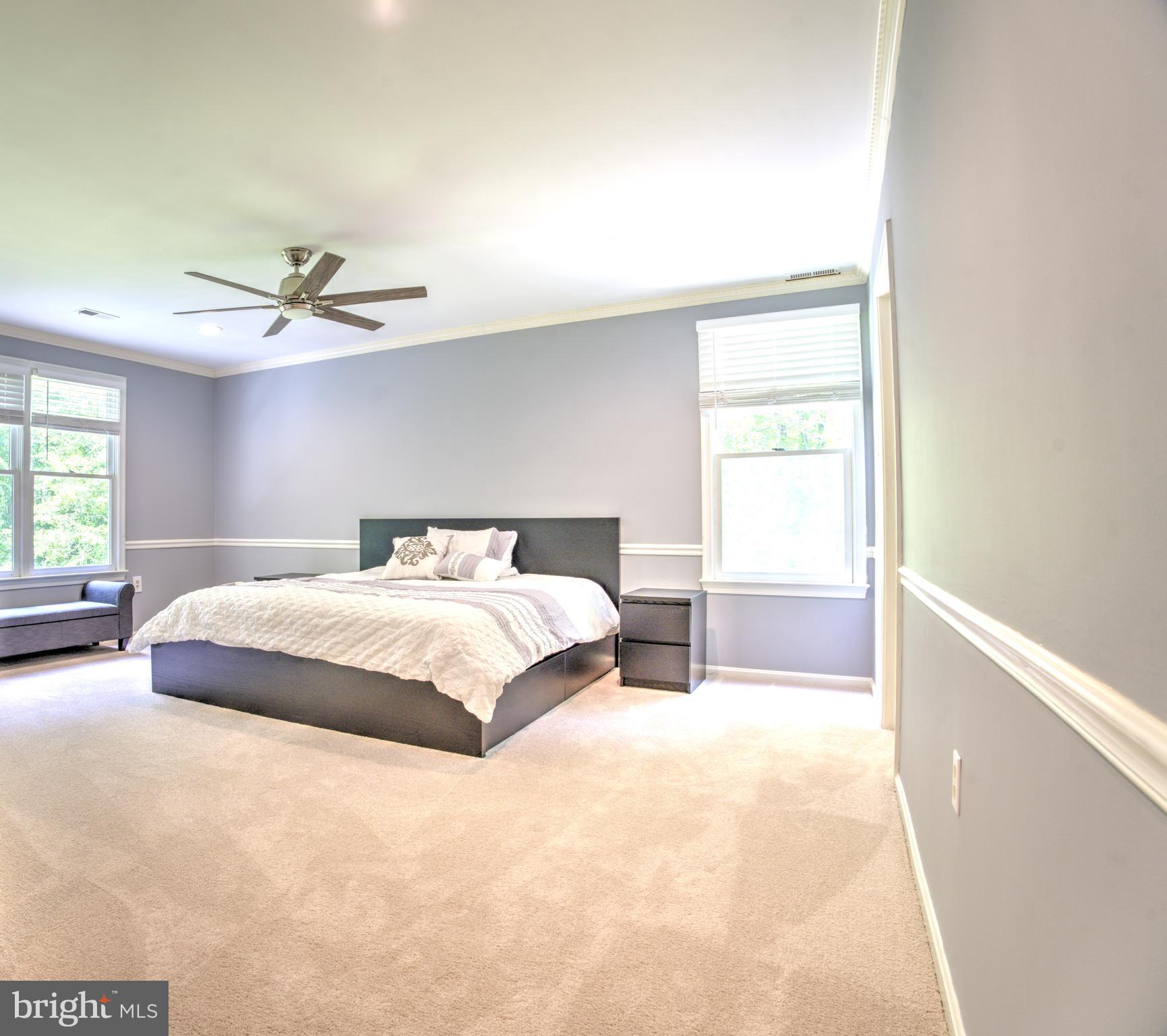 CLIFTON HUNT - Residential