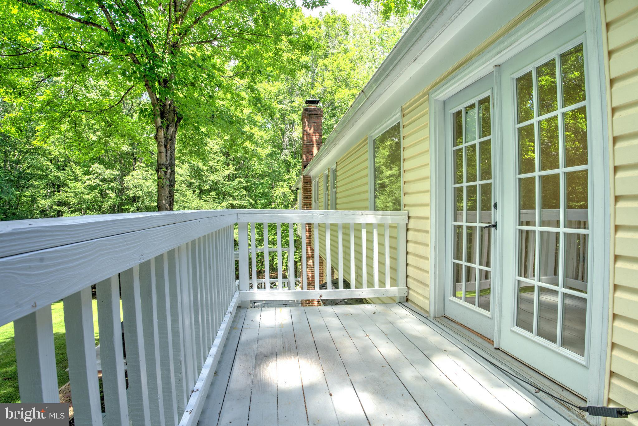 CLIFTON HUNT - Residential