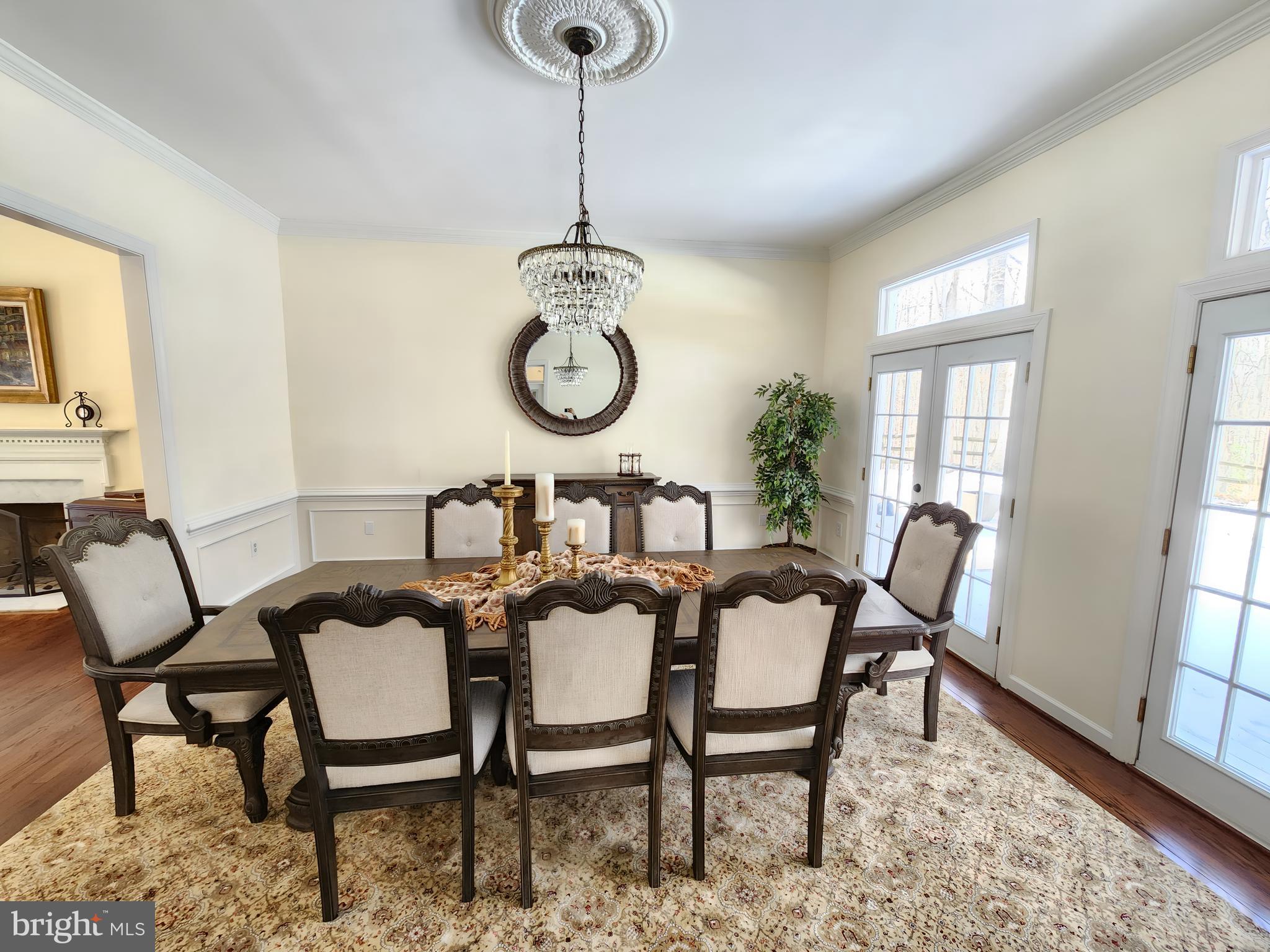 CLIFTON HUNT - Residential