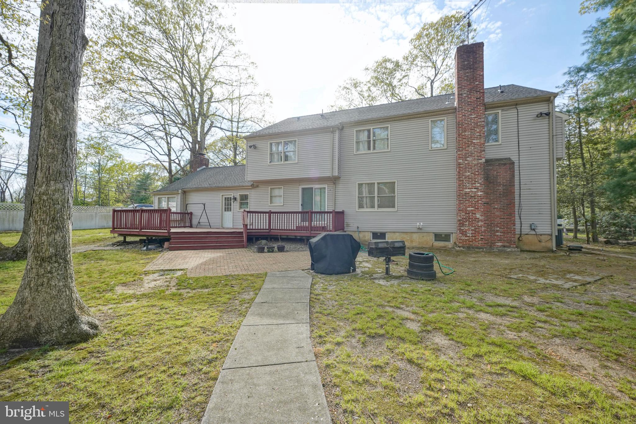901 KRESSON ROAD