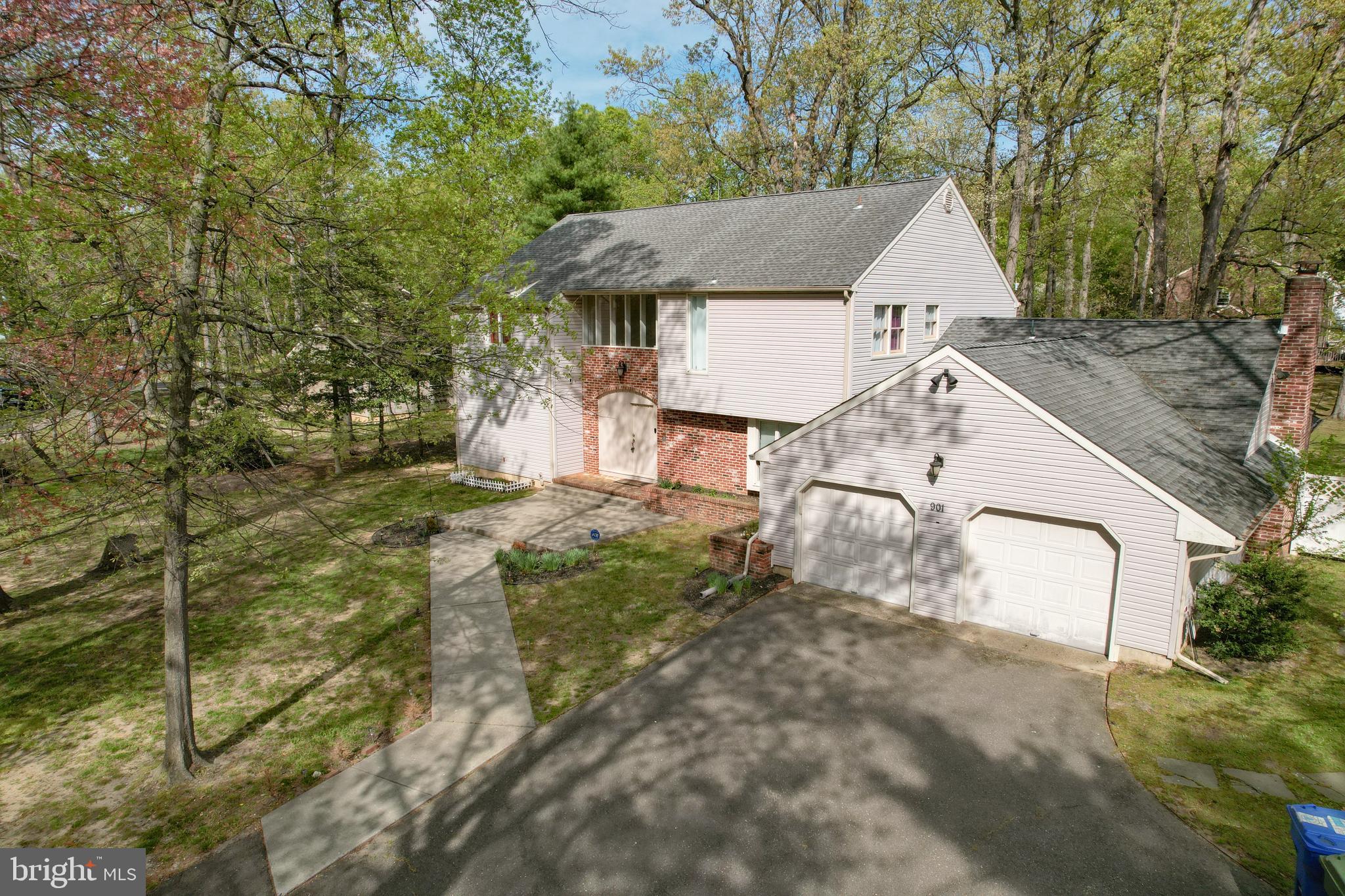 901 KRESSON ROAD