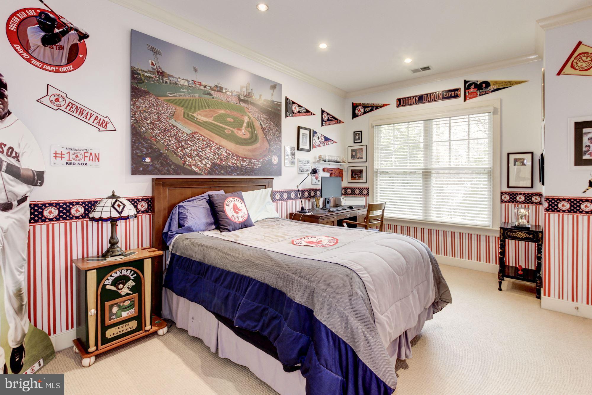 MERRY GO ROUND FARM - Residential