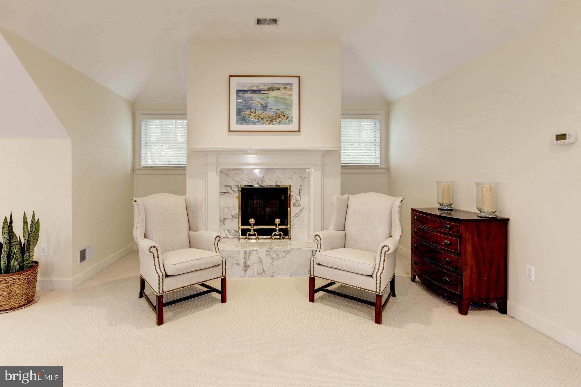 MERRY GO ROUND FARM - Residential