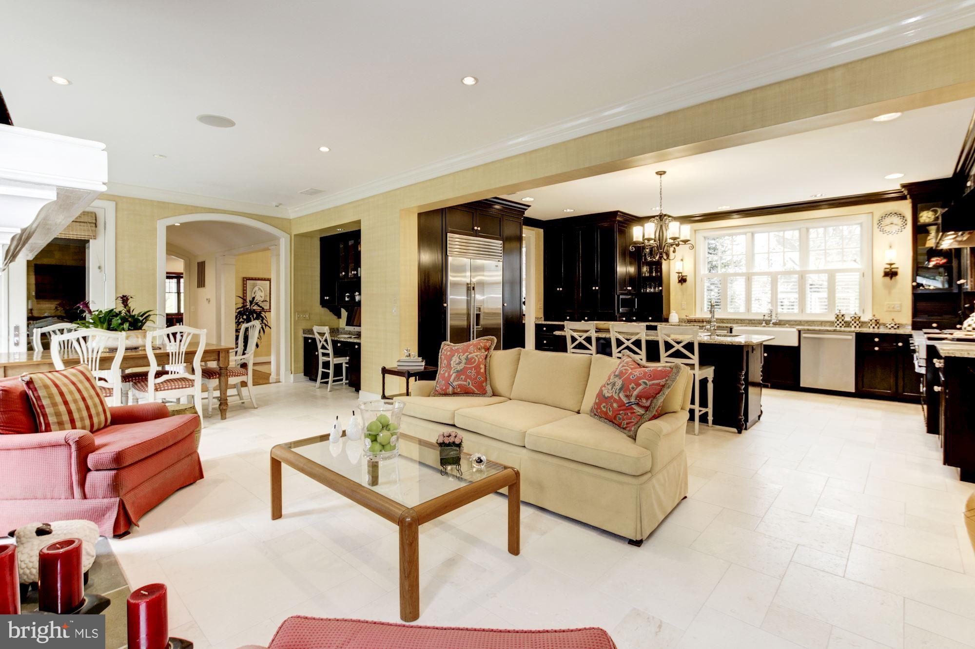 MERRY GO ROUND FARM - Residential