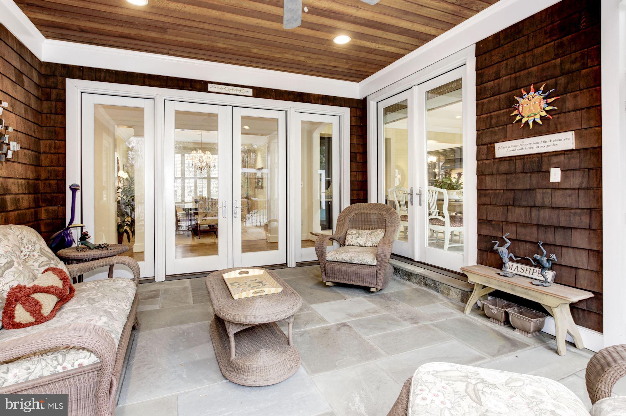 MERRY GO ROUND FARM - Residential