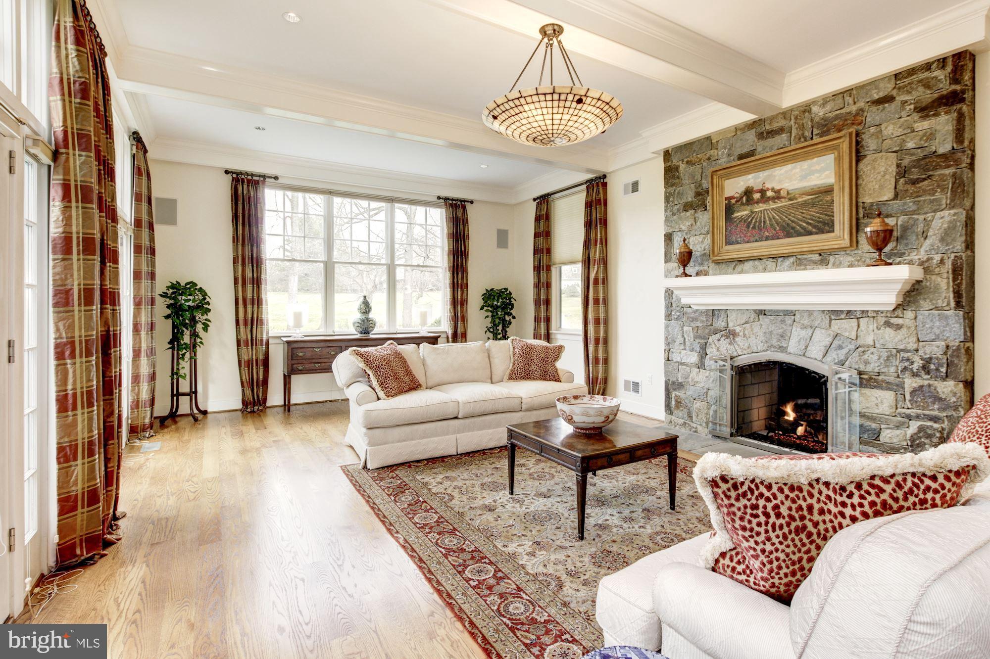 MERRY GO ROUND FARM - Residential