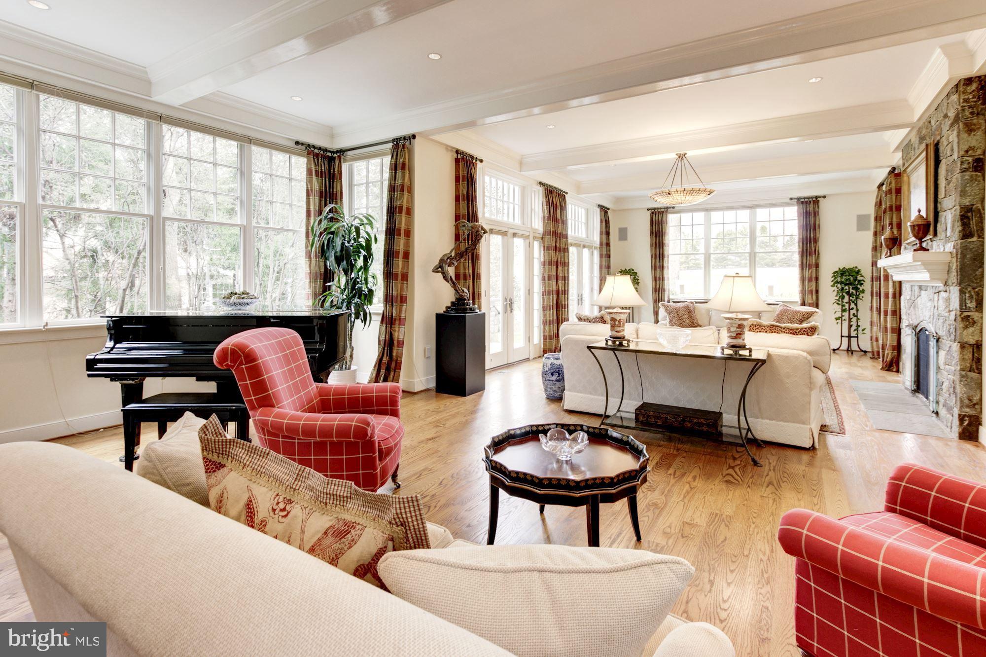 MERRY GO ROUND FARM - Residential