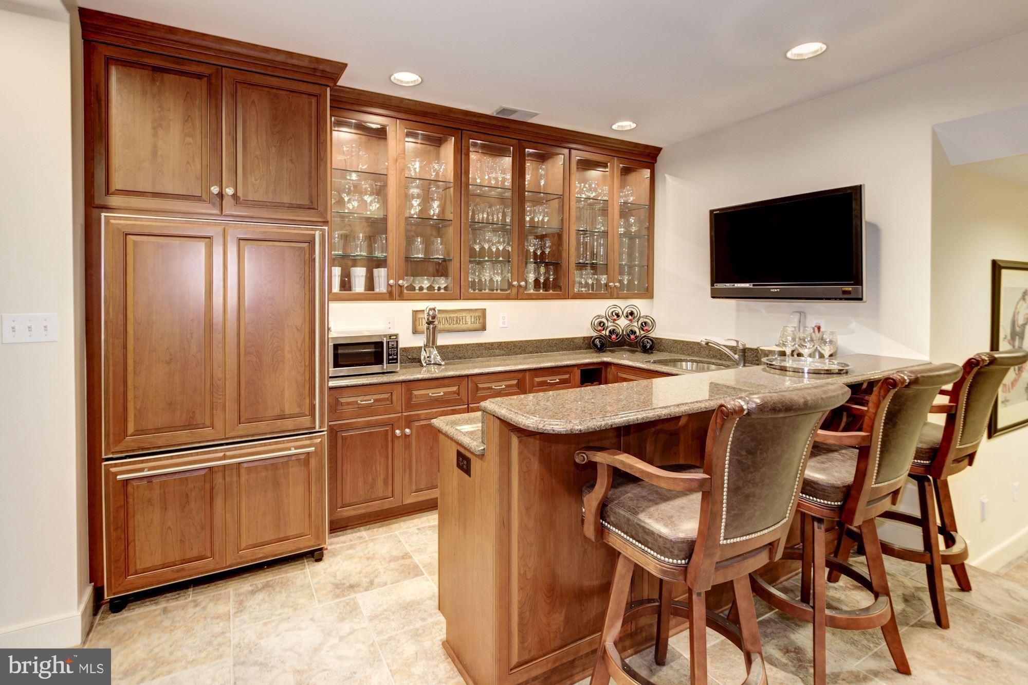 MERRY GO ROUND FARM - Residential