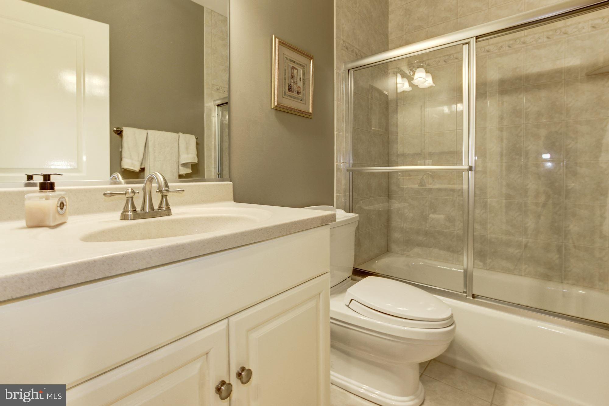 MERRY GO ROUND FARM - Residential