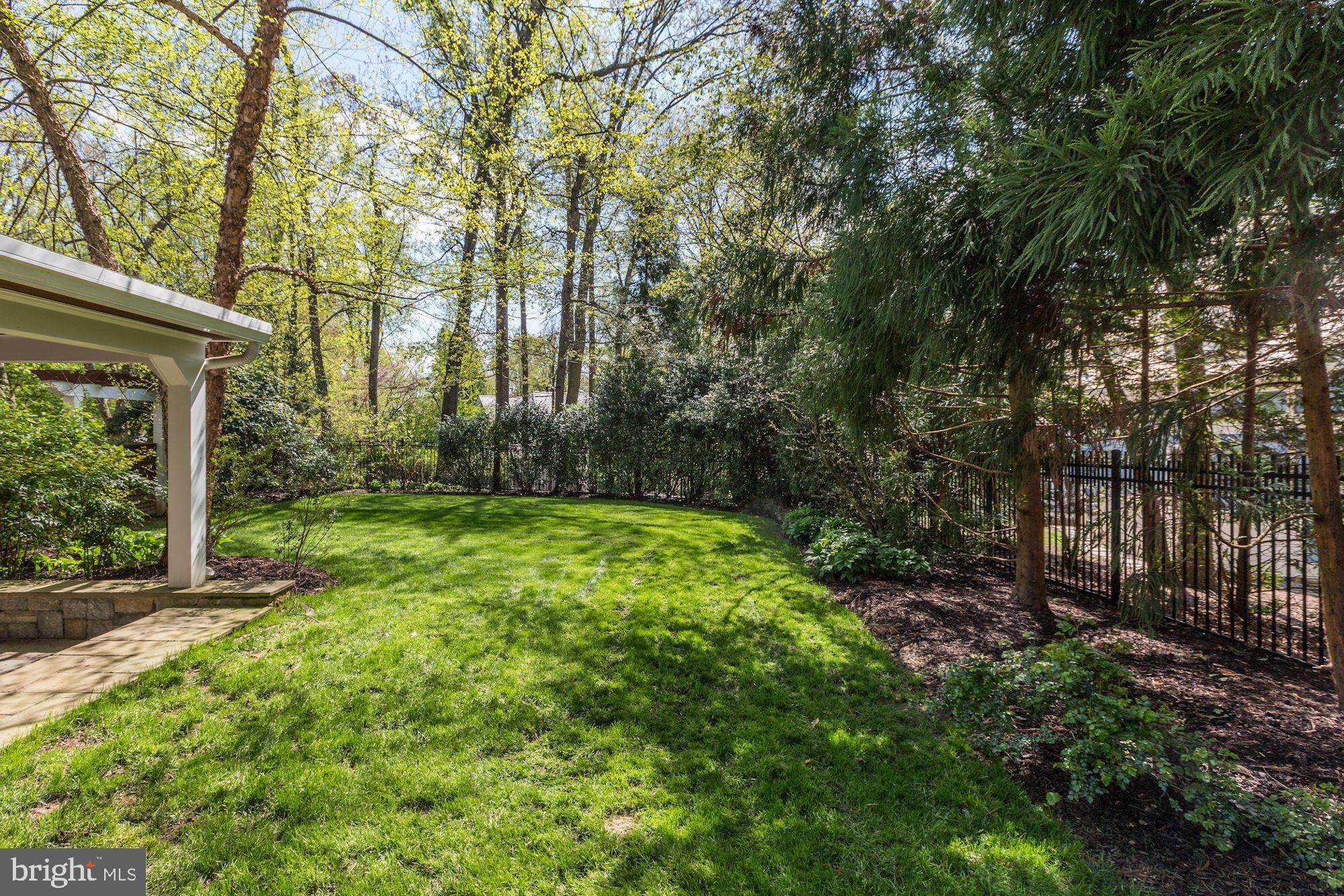 MERRY GO ROUND FARM - Residential