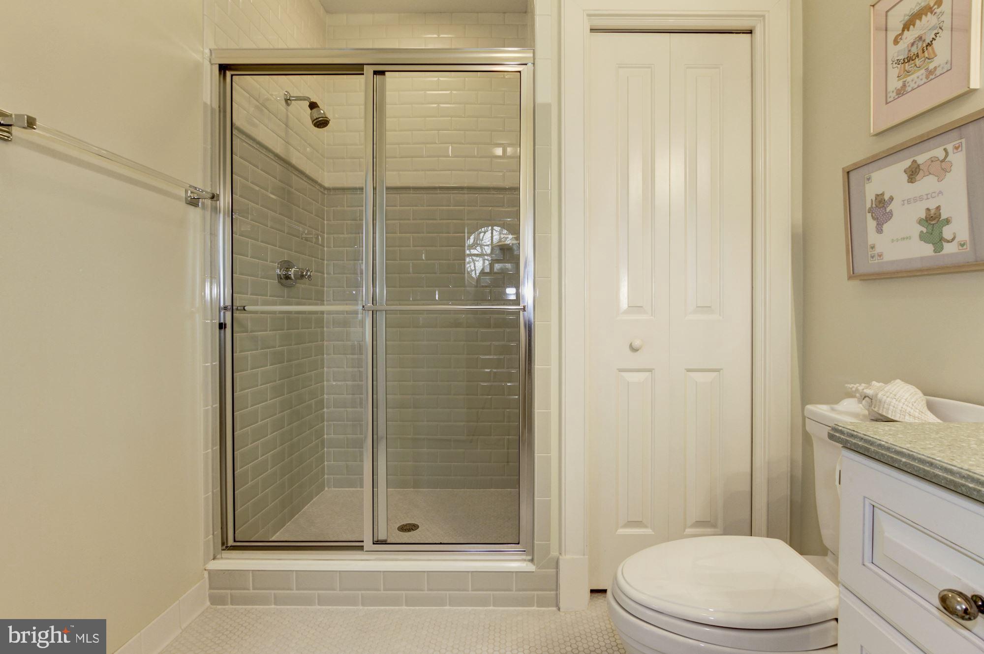 MERRY GO ROUND FARM - Residential