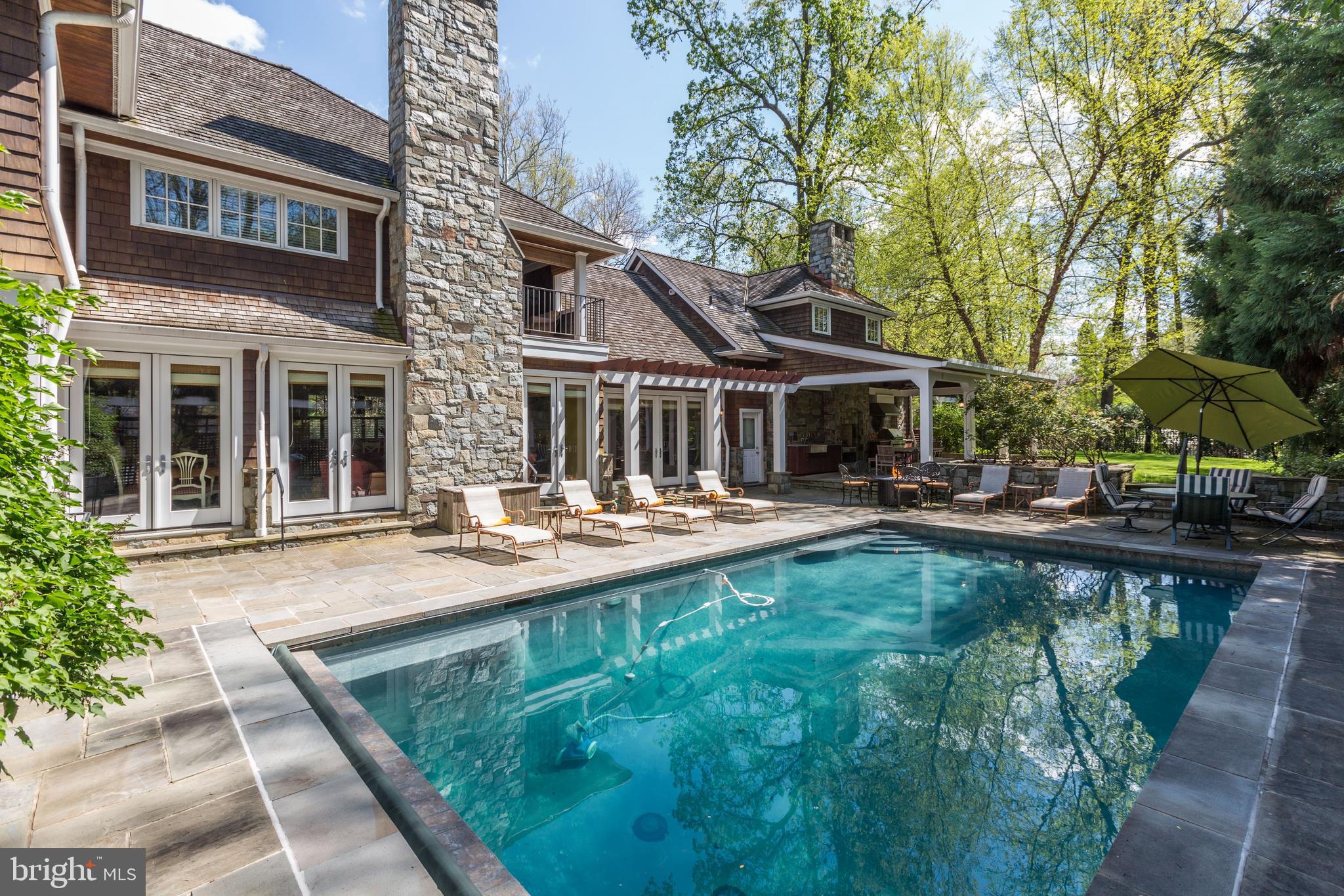 MERRY GO ROUND FARM - Residential