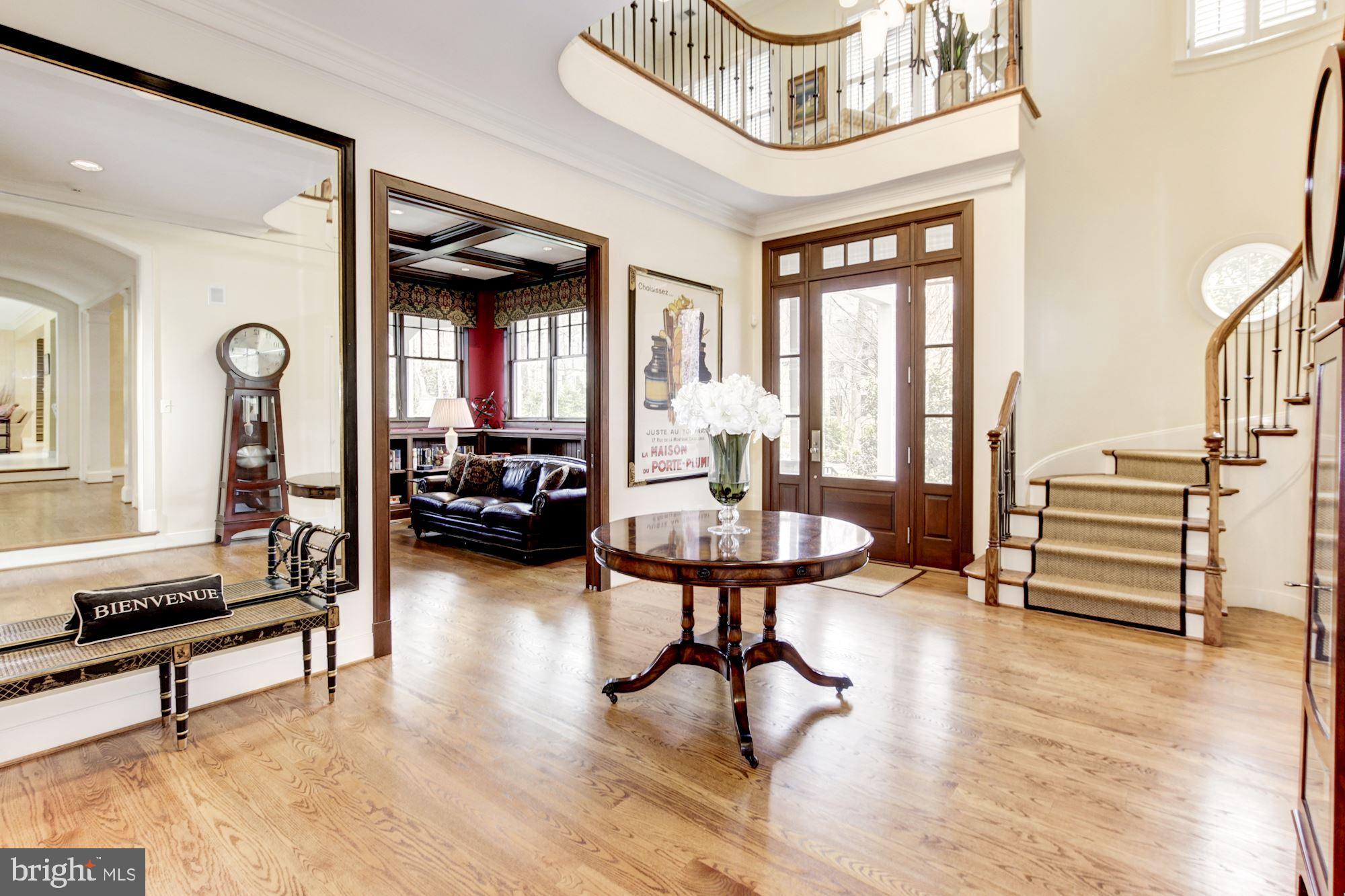 MERRY GO ROUND FARM - Residential