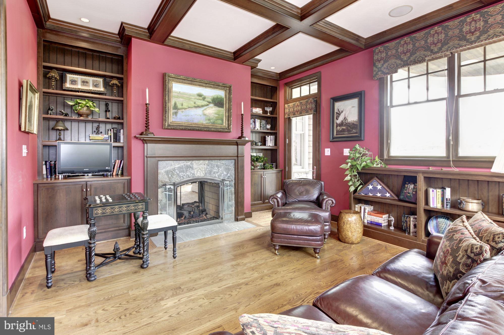 MERRY GO ROUND FARM - Residential