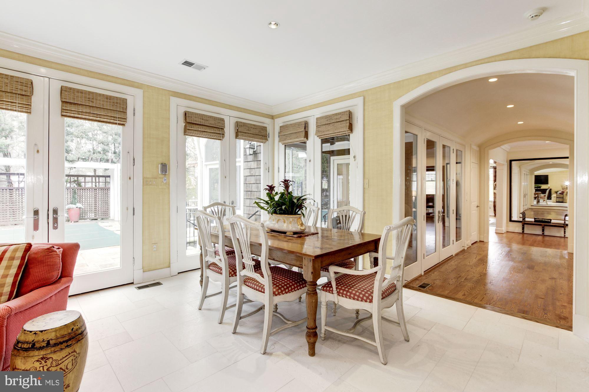 MERRY GO ROUND FARM - Residential