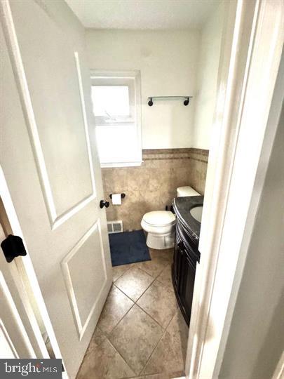 HILLCREST - Residential