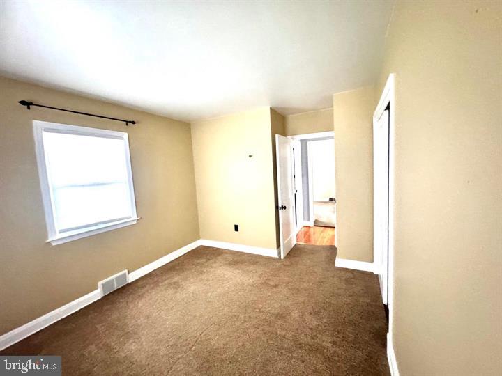 HILLCREST - Residential