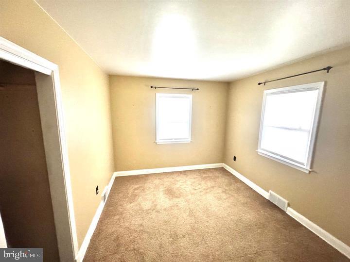 HILLCREST - Residential