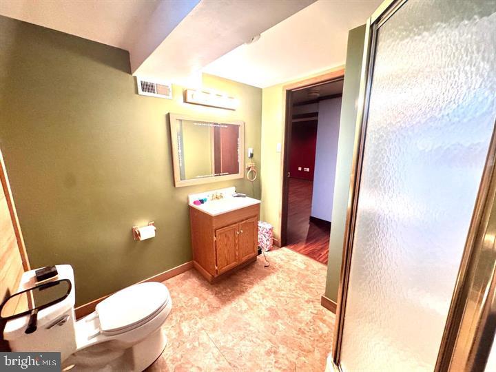 HILLCREST - Residential