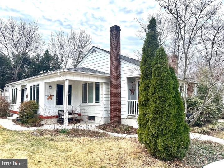 HILLCREST - Residential