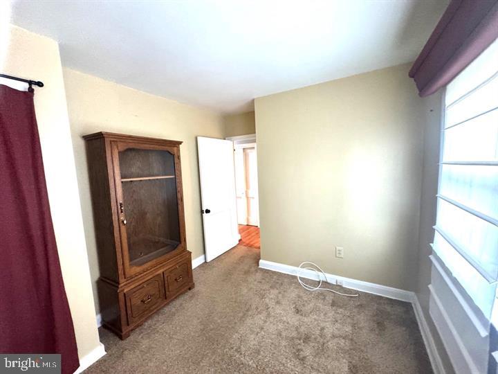 HILLCREST - Residential