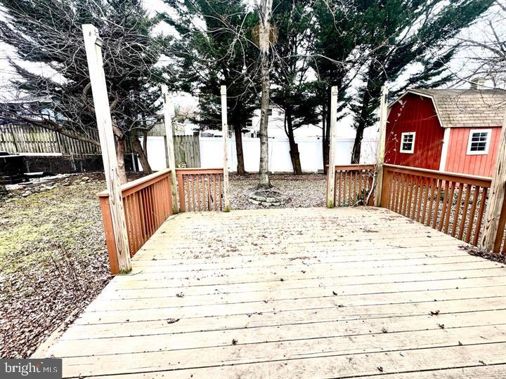 HILLCREST - Residential