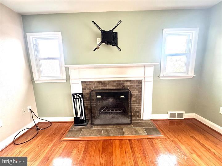 HILLCREST - Residential