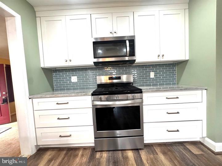 HILLCREST - Residential