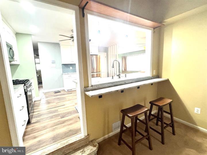 HILLCREST - Residential