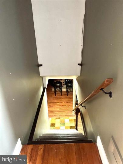 HILLCREST - Residential