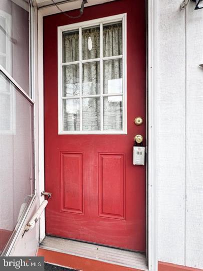 HILLCREST - Residential