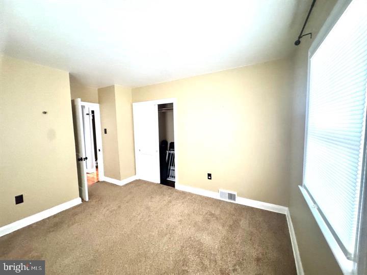 HILLCREST - Residential