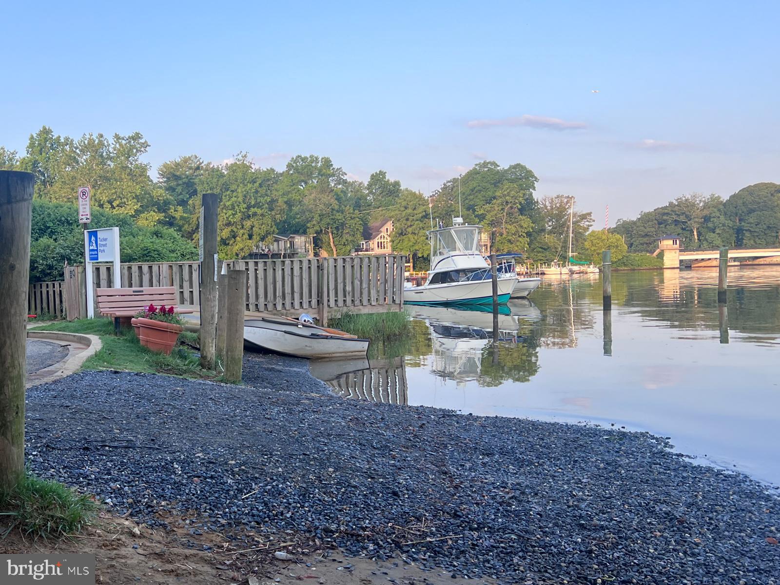 WEST ANNAPOLIS - Residential