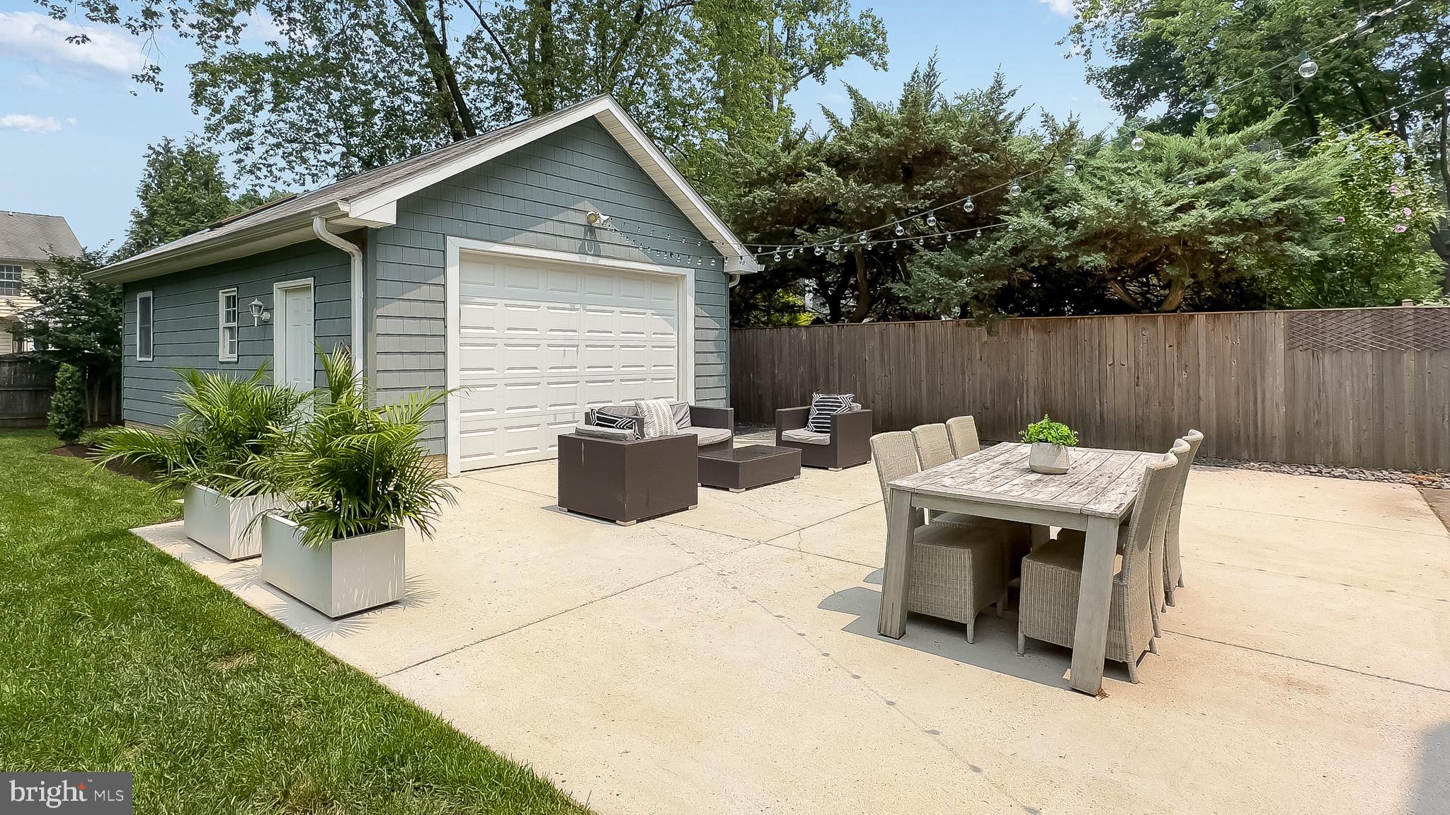 WEST ANNAPOLIS - Residential