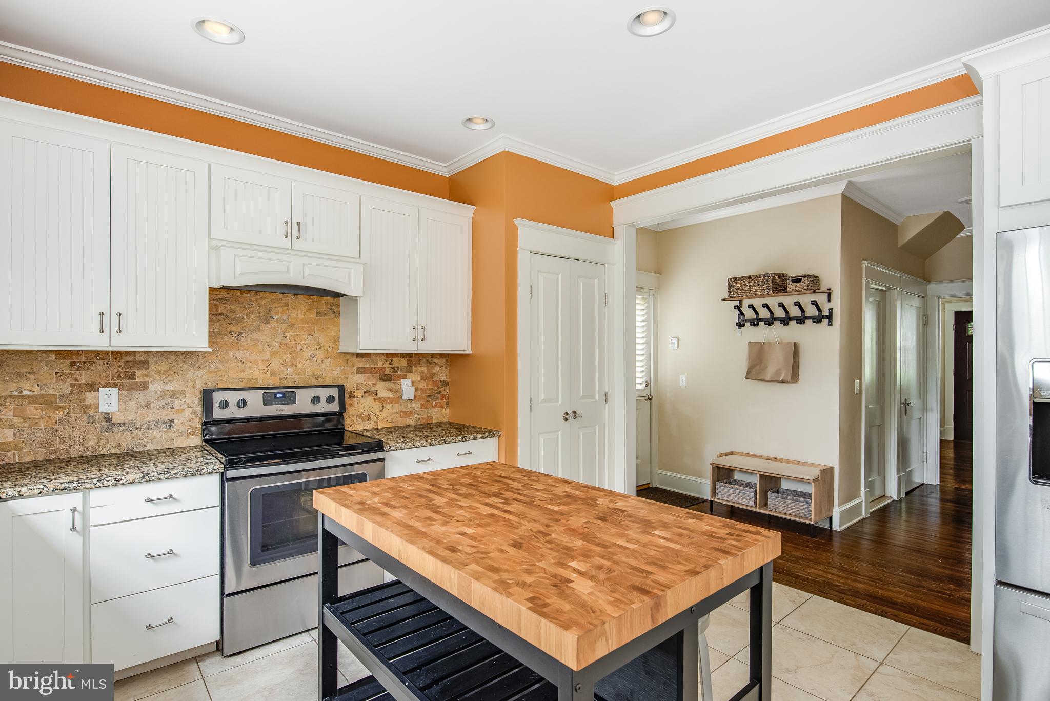 WEST ANNAPOLIS - Residential