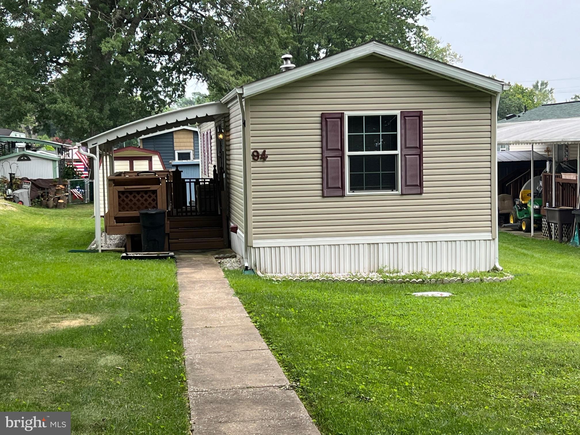 KEN LEE MOBILE HOME PARK - Residential