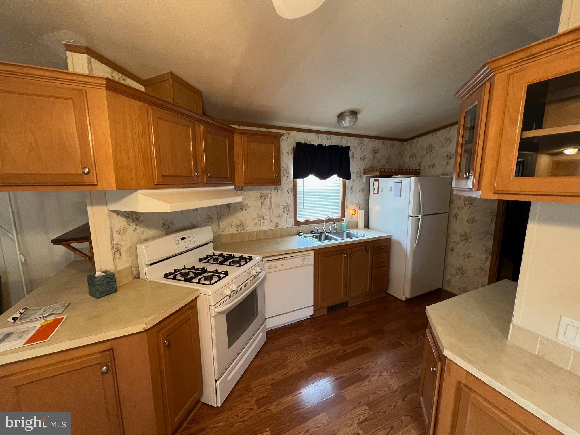 KEN LEE MOBILE HOME PARK - Residential