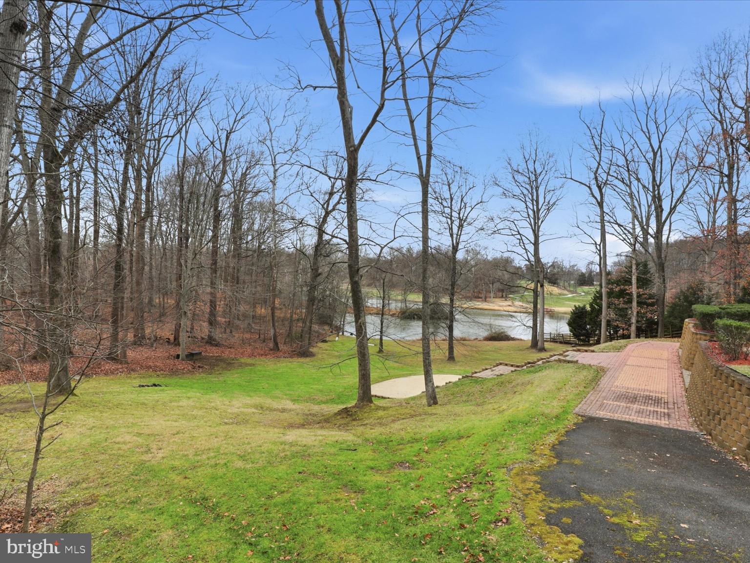 WOODMORE - Residential