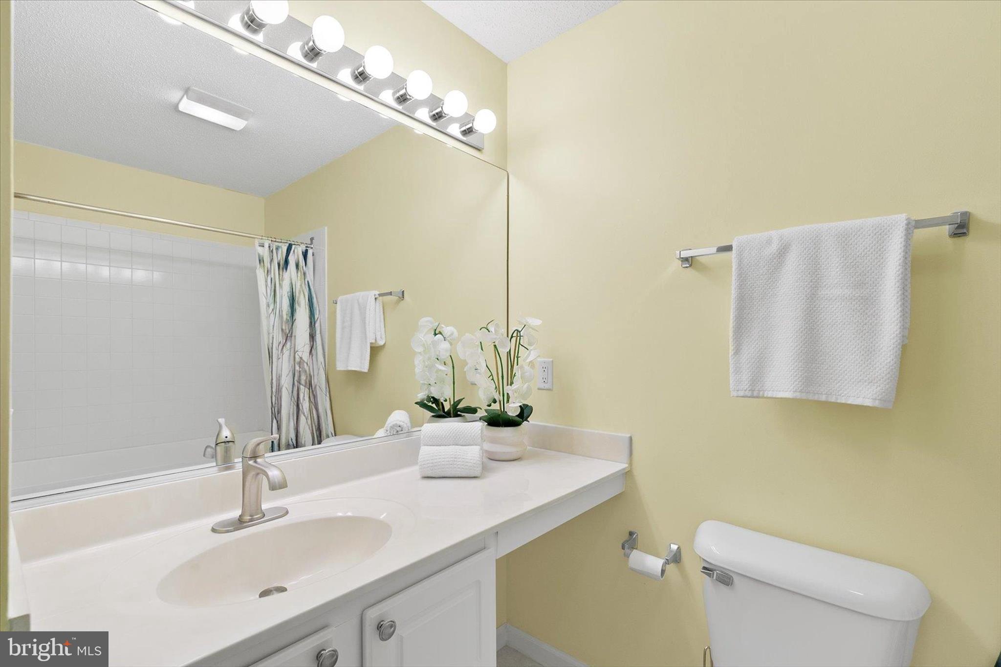 BETHANY MEADOWS - Residential