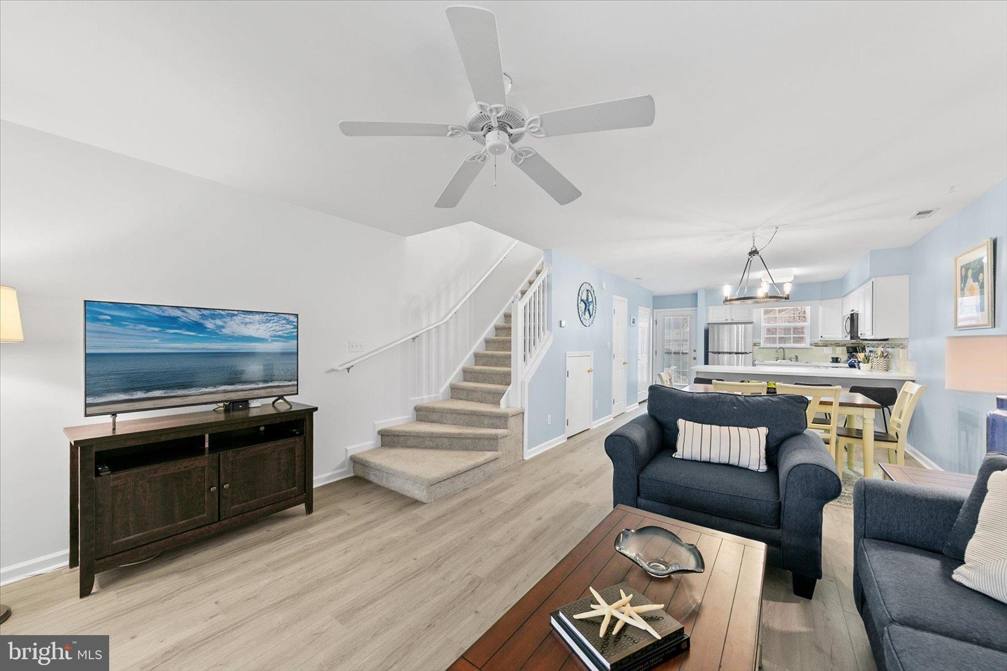 38172 BEACHWOOD COURT 12