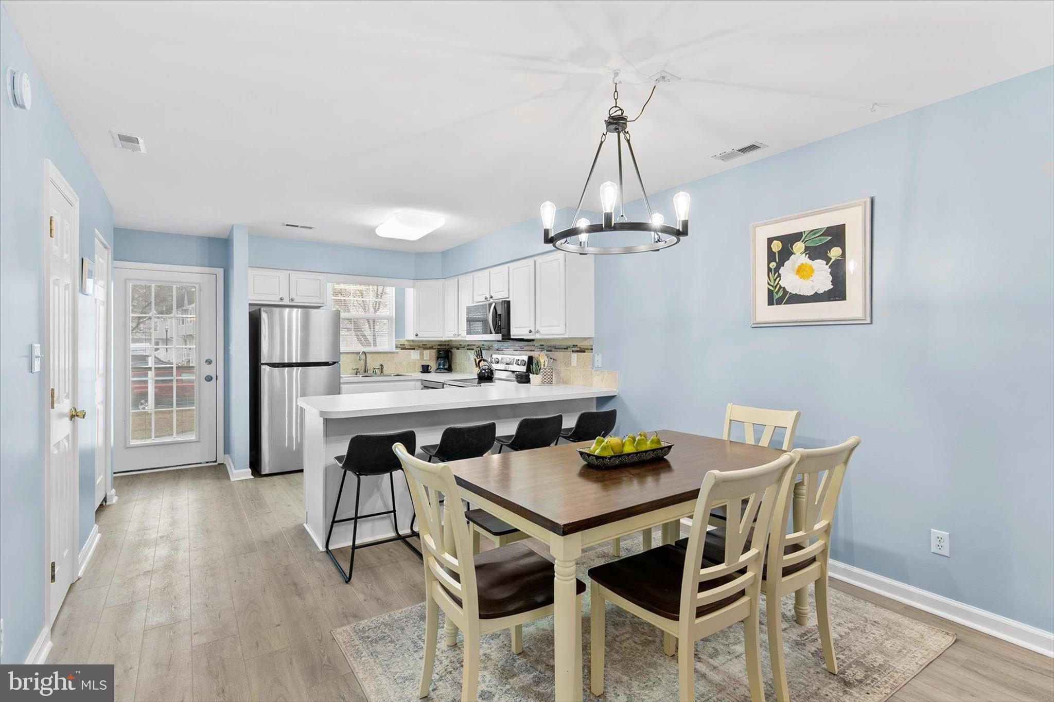 38172 BEACHWOOD COURT 12